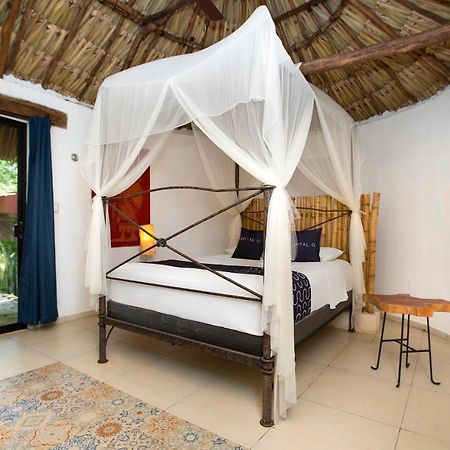 Capital O Hacienda Yunku Hotel, Yucatan メリダ エクステリア 写真